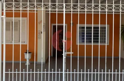 Casa à venda com 03 dormitórios e 01 banheiro- jardim paulista