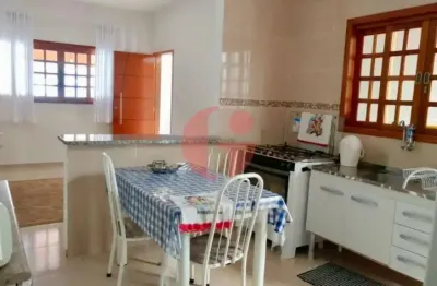 Casa para venda com 3 dormitórios sendo 1 suíte - 107,90m² no residencial altos do bosque