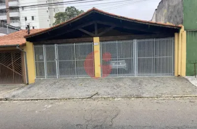 Casa à venda com 03 dormitórios sendo 01 suíte- 180 m²- no bairro parque industrial