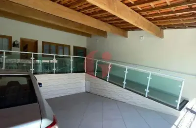 Casa térrea á venda com 2 quartos sendo 1 suíte- 160 m²- no bairro vista verde