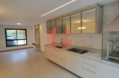 Sobrado à venda com 3 quartos sendo 1 suíte- 172 m² construídos- urbanova