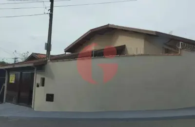 Casa à venda com 2 quartos e 1 banheiro- 145 m² terreno- vila rica