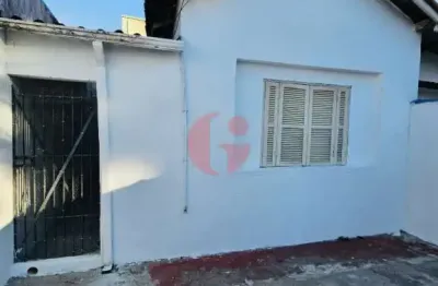 Casa térrea para venda com 2 quartos e 1 vaga de garagem - 70m² no bairro centro-sjc
