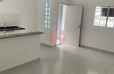 Casa à venda com 3 quartos sendo 1 suíte- 140 m² terreno- loteamento santa edwiges