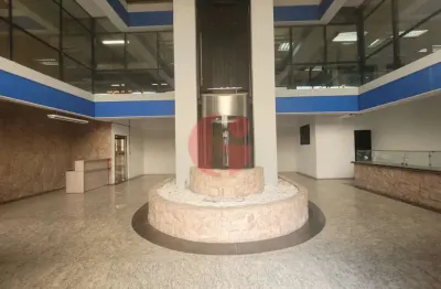 Prédio comercial para locação com 21.100 m² de terreno e 9.600 m² construídos- palmeiras de são josé