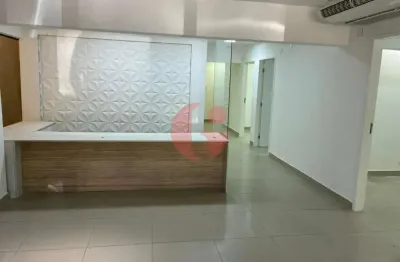 Sala comercial para locação com recepção, 6 salas,  2 banheiros e 2 vagas de garagem- 100 m²- Vila Adyana