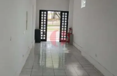 Salão comercial de 40,00m² em avenida  no jardim das industrias