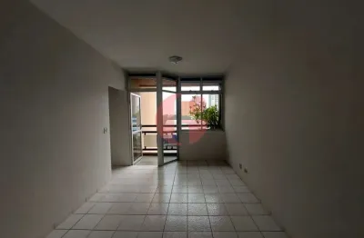 Apartamento para locação com 2 quartos sendo 1 suíte - 70m² no centro