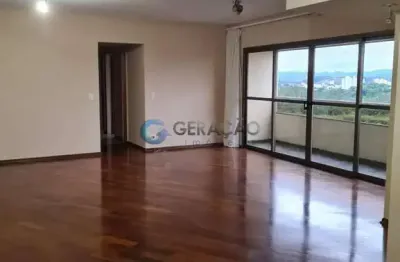 Apartamento para locação com 4 quartos sendo 1 suíte- 160 m² centro