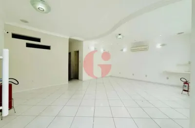 Casa / Sobrado mista para venda ou  locação com 300 m² no bairro Parque Industrial - São José dos Campos