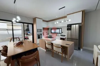 Casa para venda com 4 suítes e 4 vagas de garagem- 258 m² no bairro Floresta