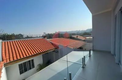 Sobrado à venda com 2 quartos e 2 vagas de garagem- 161,87 m² construídos- Condomínio Residencial Campo Belo