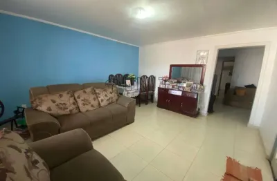 Casa para venda em brasília, taguatinga, 3 dormitórios, 1 suíte, 2 banheiros, 7 vagas