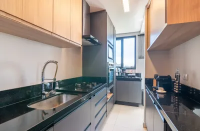 Pronto, semi mobiliado, 02 vagas, depósito na garagem, tomada para carro elétrico, prédio com academia e aréas de lazer