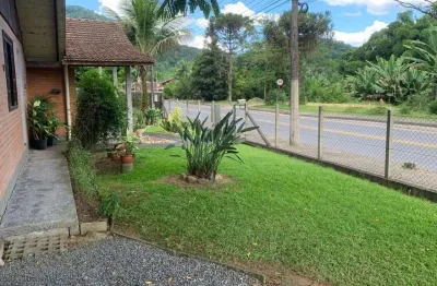 Casa com 3 dormitórios à venda, 159 m² por r$ 789.000 - centro - pomerode/sc