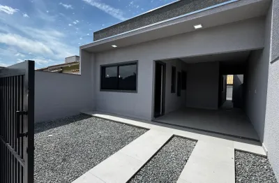 Maravilhosa casa na praia de barra velha por 460mil 3 quartos c/ suìte