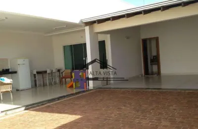 Casa com 3 dormitórios à venda, 180 m² por r$ 610.000,00 - nova uberlândia - uberlândia/mg