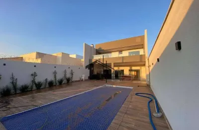 Excelente casa estilo sobrado com 3 dormitórios à venda, 213 m² por r$ 1.099.000 - shopping park - uberlândia/mg
