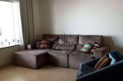 Casa com 3 dormitórios à venda, 190 m² por r$ 650.000,00 - nova uberlândia - uberlândia/mg