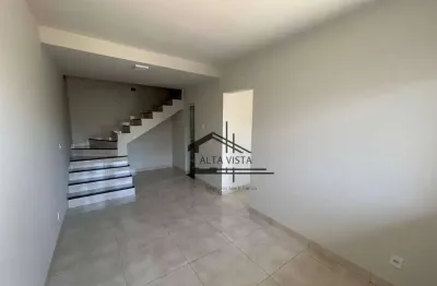 Sobrado com 2 dormitórios à venda, 73 m² por r$ 420.000 - novo mundo - uberlândia/mg
