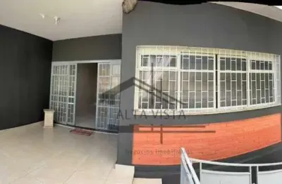 Sobrado com 3 dormitórios à venda, 183 m² por r$ 550.000,00 - lidice - uberlândia/mg