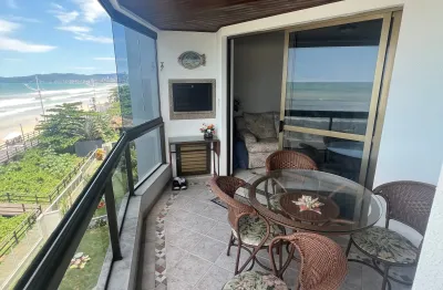 Apartamento beira mar em itapema! totalmente mobiliado e praia privativa.