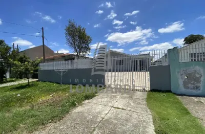 Casa com 3 quartos para alugar na Rua Bandeirantes, Sítio Cercado, Curitiba