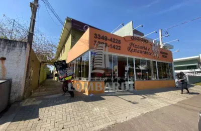 Apartamento com 3 quartos  para alugar, 127.00 m2 por R$1900.00  - Pinheirinho - Curitiba/PR