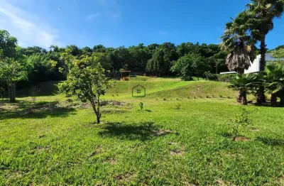 Vende-se chácara no condomínio fechado estância cabral com 3.400 m² de puro encanto. próximo ao shopping catuaí.