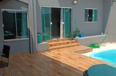 Excelente sobrado de 300 m² - (3 dormts. + 1 suíte com closet e hidro) a venda em cambé/pr.