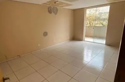 Locação de sala no centro de 100 m² (sem condomínio), londrina/pr. ponto concorrido!