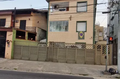 Apartamento com 2 quartos para alugar na Avenida Quintino Bocaiuva, 1537, Centro, São Vicente