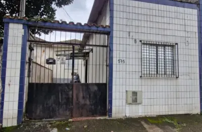 Casa com 3 quartos para alugar na Rua Conselheiro João Alfredo, 175, Macuco, Santos