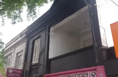 Casa com 3 quartos para alugar na Rua Doutor Carvalho de Mendonça, 514, Vila Belmiro, Santos