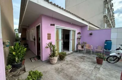 Casa com 3 quartos à venda na Rua Rodrigues Alves, 1005, Brejatuba, Guaratuba
