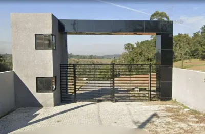 Terreno em condomínio fechado próximo ao Parque Barigui - 1.060 m2 entre Curitiba e Campo Largo