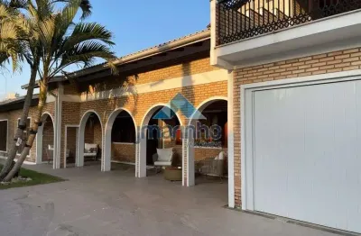 Casa para venda com 230 m² com 3 quartos, 2 vagas - florianópolis/sc - ref. 9068