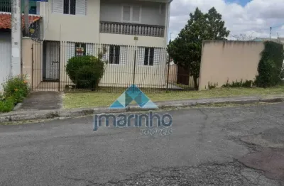 Casa com 3 quartos para alugar na Rua Guglielmo Marconi, 438, Bairro Alto, Curitiba