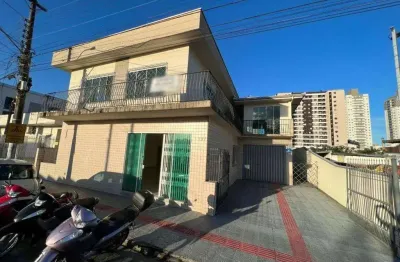 Casa e sala comercial à venda, 3 quartos, 3 vagas, centro, itajaí-sc