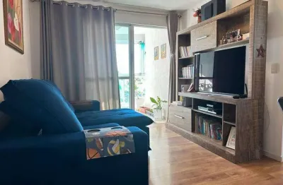 Apartamento oportunidade à venda, 2 quartos sendo 1 suíte, 1 vaga, edifício farol de sagres, centro, itajaí-sc