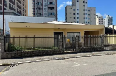Terreno à venda na Rua Anita Garibaldi, Centro, Itajaí