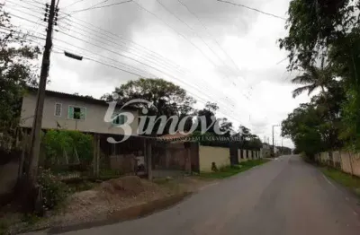 Casa semimobiliada à venda, 4 quartos sendo 1 suíte, 3 vagas, bairro itaipava, itajaí-sc