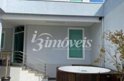 Casa mobiliado à venda, 3 quartos sendo 3 suítes, 3 vagas, bairro cidade nova, itajaí-sc