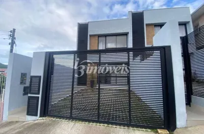 Sobrado à venda, alto padrão acabamento, 3 quartos sendo 1 suíte, 2 vagas, bairro fazenda, itajaí-sc