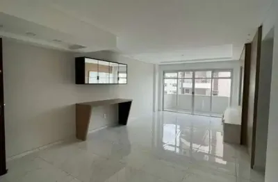 Apartamento à venda 2 quartos, 1 suíte, 1 vaga, edifício francisco eduardo, centro, itajaí-sc