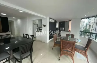 Apartamento para locação anual, mobiliado, decorado e equipado, com 3 quartos (sendo uma suíte), 1 vaga de garagem, edifício piazza di vallarsa, no bairro centro, balneário camboriú-sc