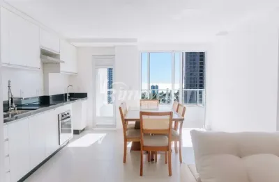 Apartamento para locação anual, mobiliado, decorado e equipado, com 2 quartos (sendo uma suíte), 1 vaga de garagem, duo praia brava, no bairro praia brava, itajaí-sc