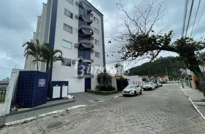 Apartamento à venda, 2 quartos sendo 1 suíte, 1 vaga, semimobiliado, residencial ângela leal, bairro fazenda, itajaí-sc