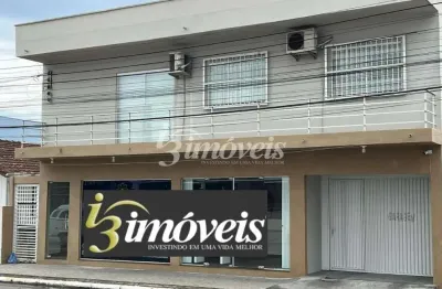 Imóvel comercial e residencial à venda, 7 salas, 3 quartos, sendo 1 suíte, bairro centro, navegantes sc