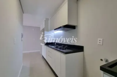 Apartamento para locação anual, semimobiliado, com 3 quartos (sendo uma suíte), 2 vagas de garagem, garden clube residence, no bairro são joão, itajaí-sc